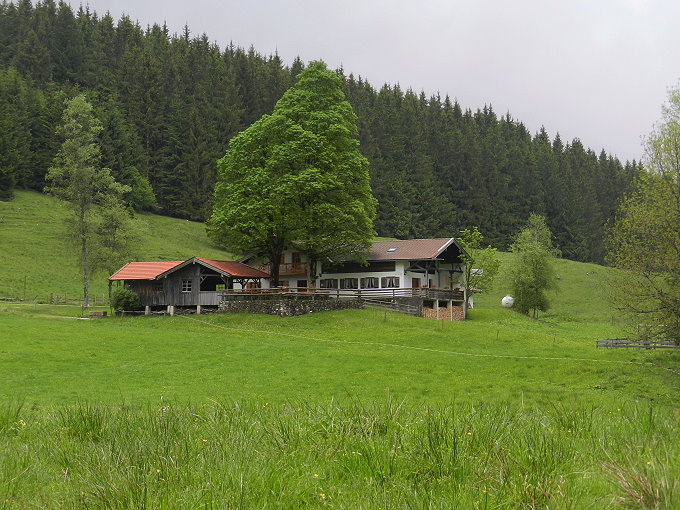 Im Jenbachtal 8