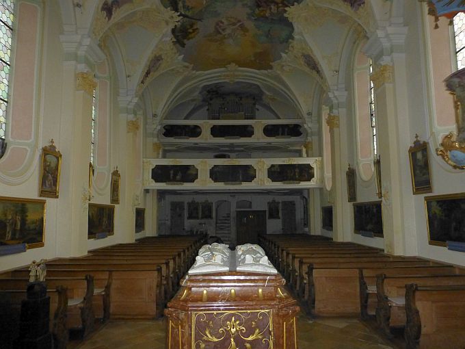 Wilparting>Wallfahrtskirche>Langhaus