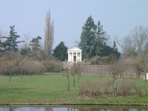 Wörlitzer Park, Floratempel