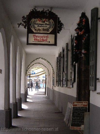 ROSENHEIM > Arkaden beim Flötzinger