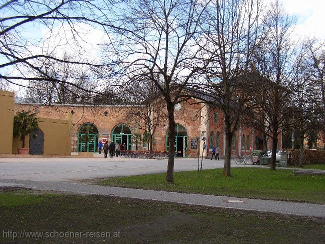 ROSENHEIM > Lokschuppen