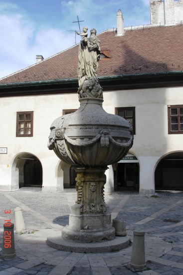 SOPRON > Marienbrunnen