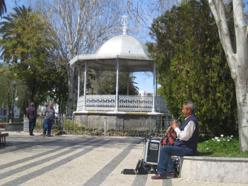 TAVIRA > Pavillon in Riverside Garden