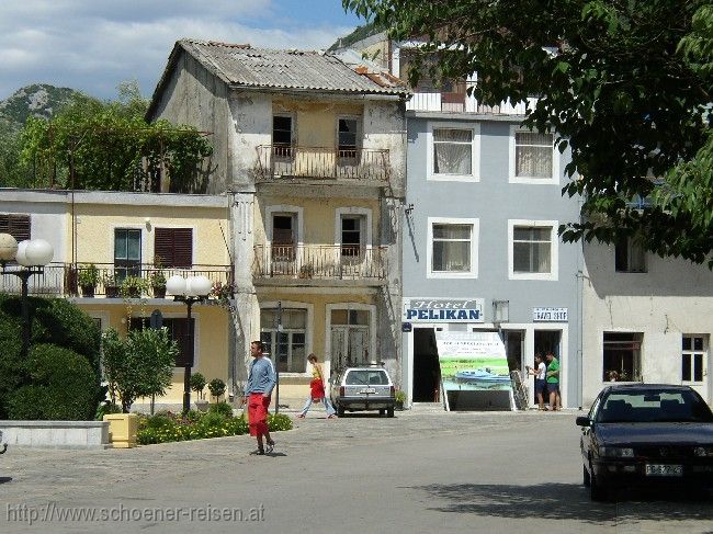 SKUTARISEE > Virpazar > Hotel Pelikan