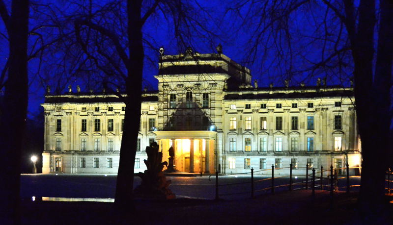 1229 Ludwisglust > Schloss