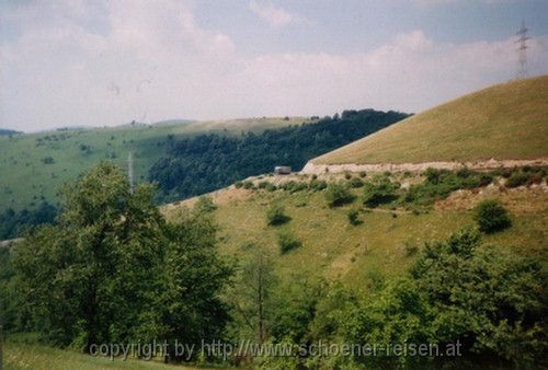 1990-1994 07 CARASOVA > Auf dem Weg in die Berge