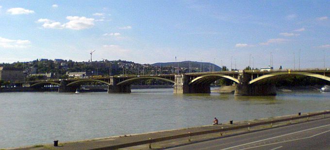 H:Budapest>Denkmalrundgang5>Margarethenbrücke