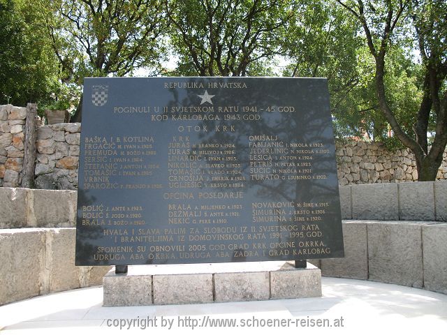 KARLOBAG > Die Stadt >Kriegsdenkmal 3