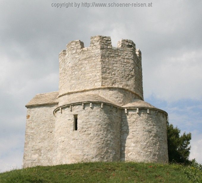 NIN > alte kroatische Stadt 6