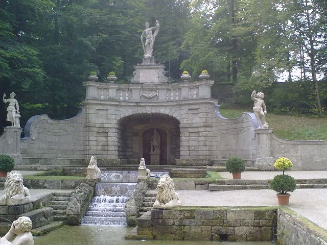 Hellbrunn > Wasserspiele 6