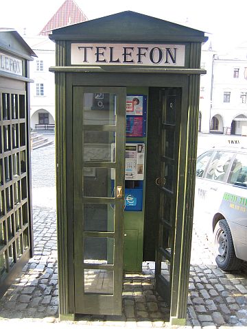 CESKY KRUMLOV > Telefonzelle