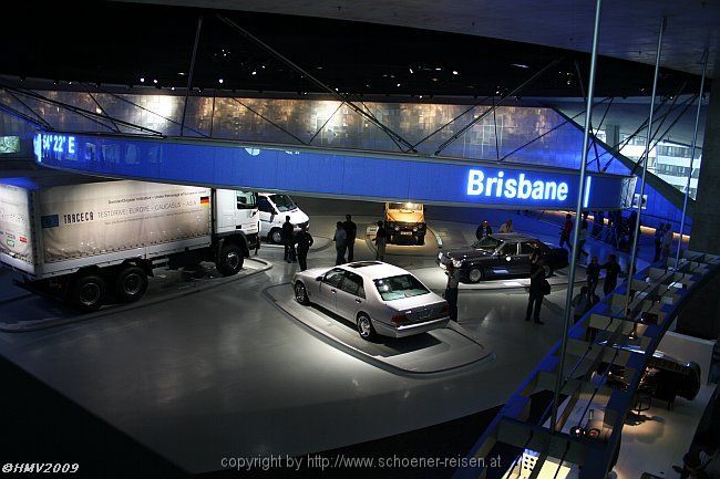 STUTTGART > Mercedes Benz Museum > M6