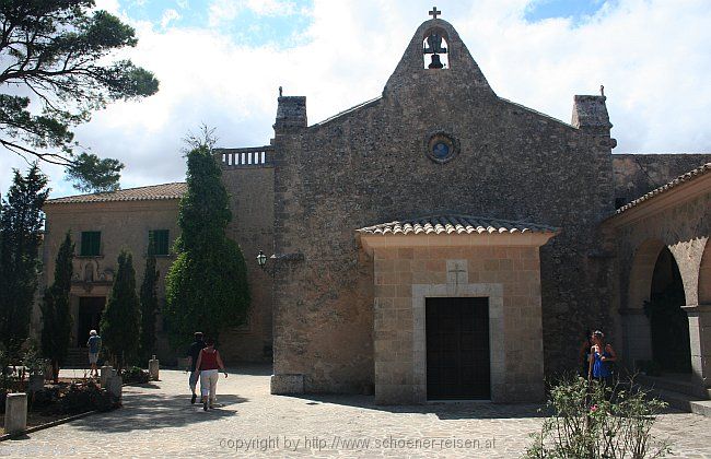 KLOSTER NOSTRA SENYORA DE CURA > Klosterkirche