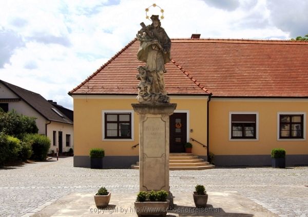 A: EISENSTADT > Hl. Nepomuk