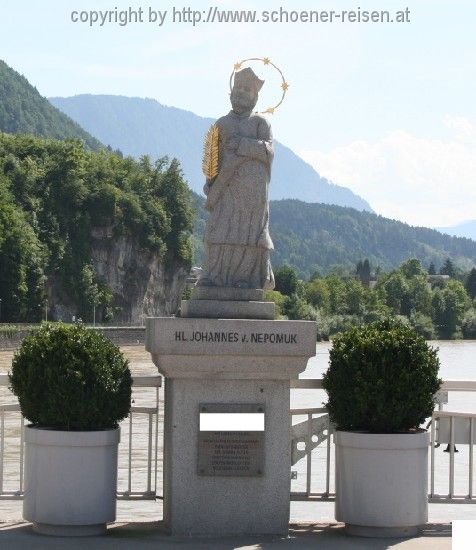 A: KUFSTEIN > Innbrücke > Nepomuk