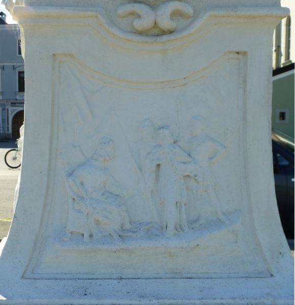 A:Aschach<Nepomuk>Sockelrelief>vor Wenzel