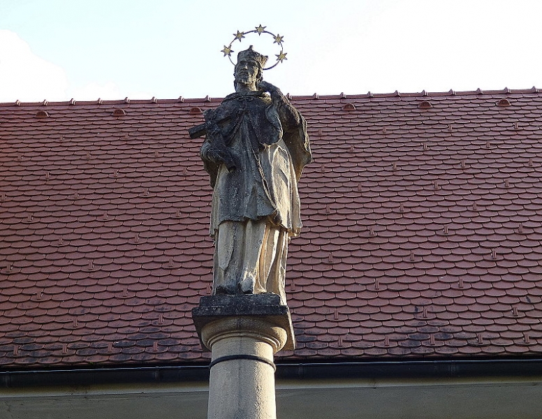 A: GROß SANKT FLORIAN > Hl. Nepomuk