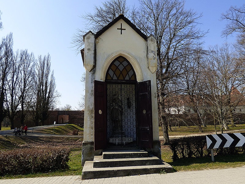 H: SARVAR > Hl. Nepomuk