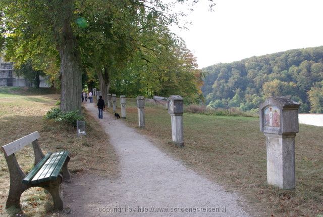 Kreuzweg zur Kapelle