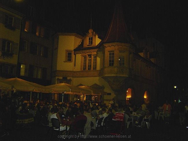 NEUCHATEL (Neuenburg) > Abendessen