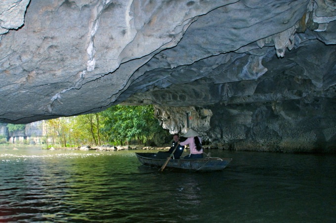 TROCKENE HALONGBUCHT > Tam Coc