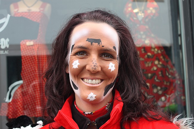 THUN > Karnevalistin