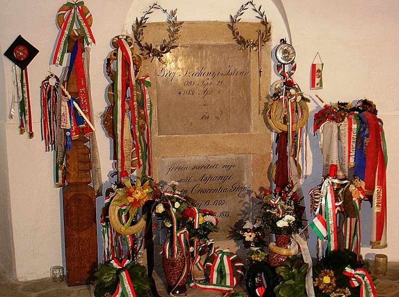 Nagycenk > Mausoleum