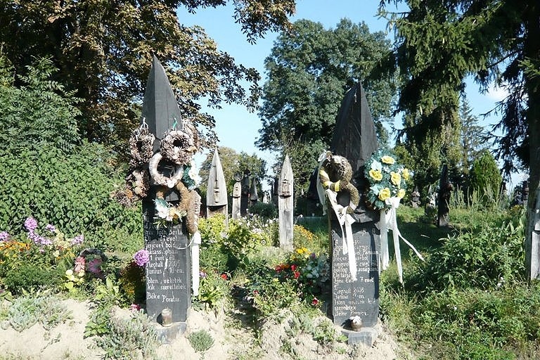 Szatmarcseke > Friedhof