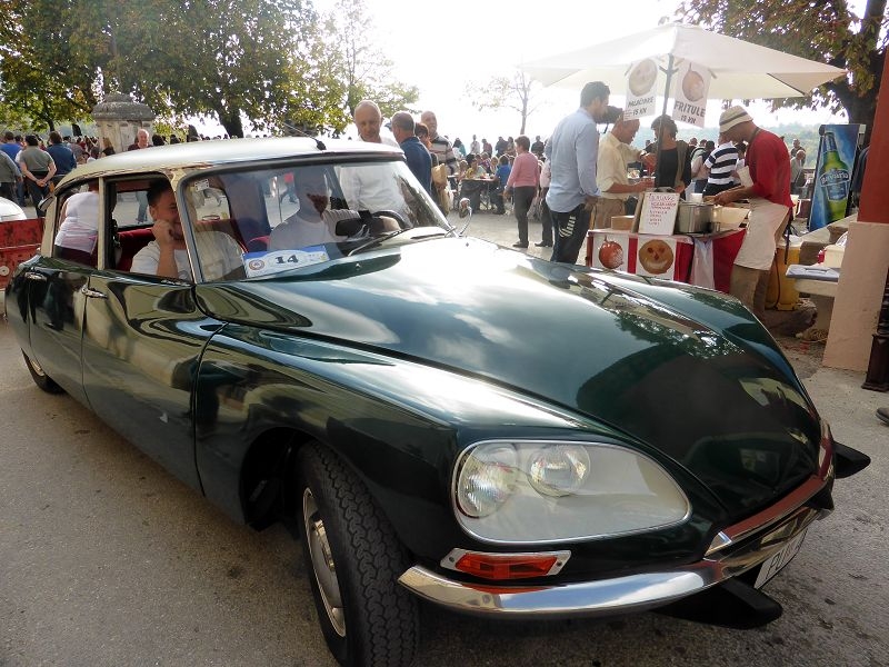 Oldtimer in Oprtalj