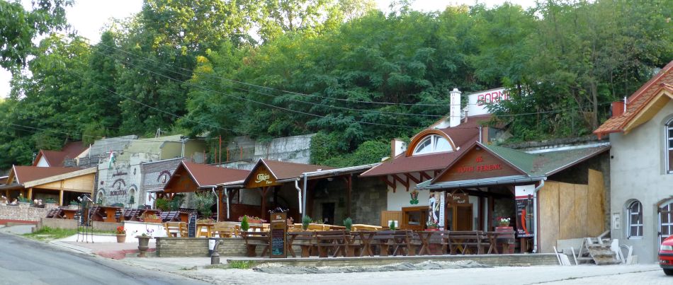 H:Eger>Szépasszonyvölgy>Weinkeller3