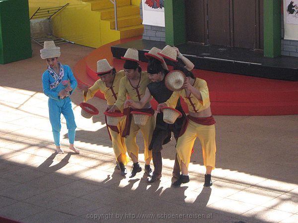 Günzburg > Legoland