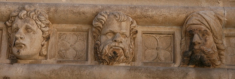 SIBENIK 068 800