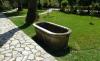GR:Korfu>Achilleion>Garten des siegriechen Achill>Badewanne2 GR:Korfu>Achilleion>Garten des siegriechen Achill>Badewanne2